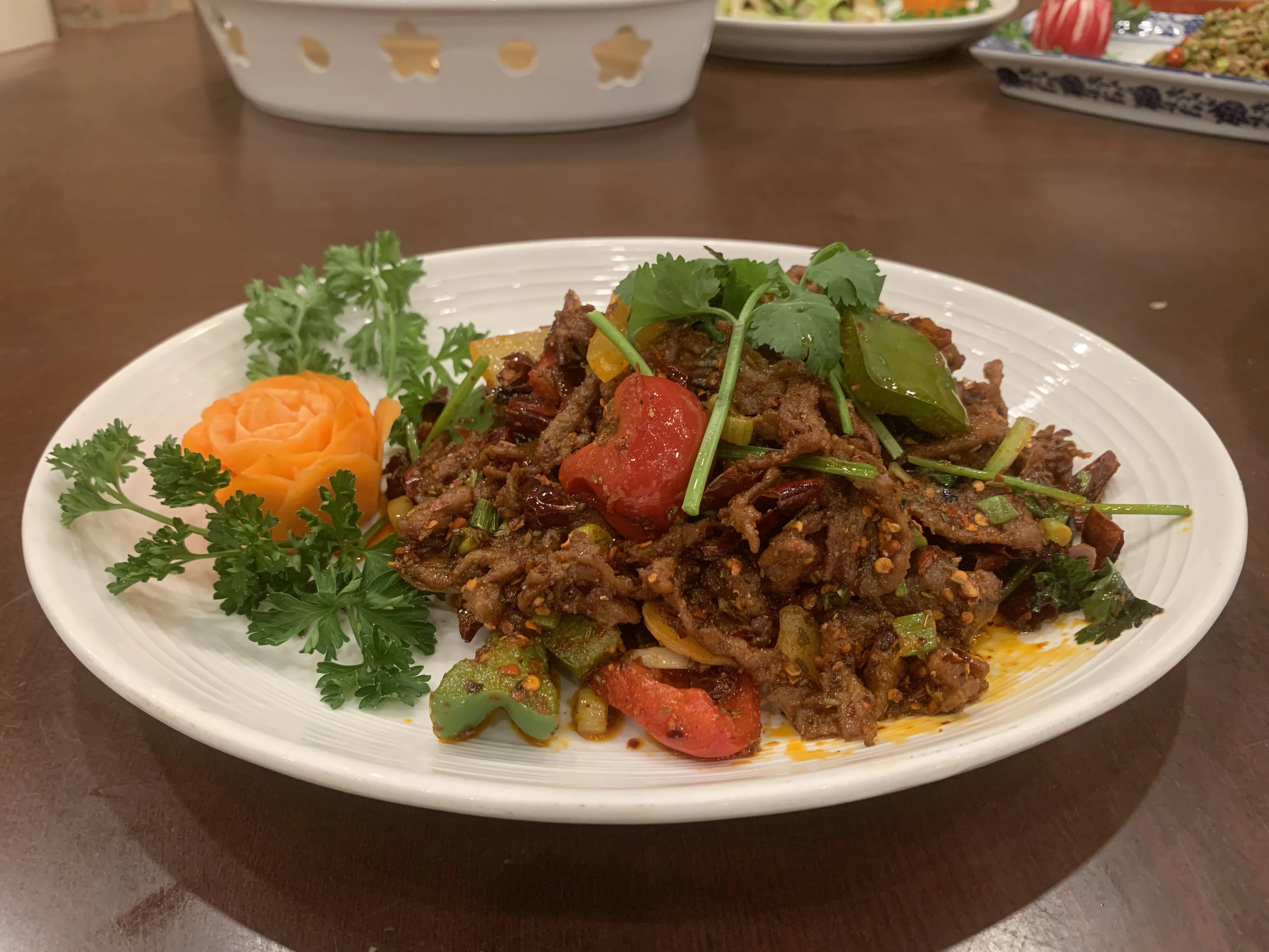 Spicy stir-fried beef strips